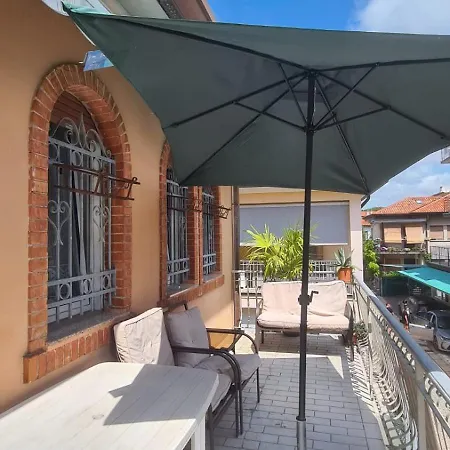 Holiday home 30mt Dalla Spiaggia Con Terrazza Vista Mare *